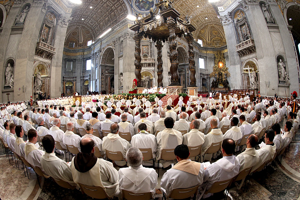 El papa Francisco inició el Jueves Santo en la Basílica de San Pedro. (Getty Images)