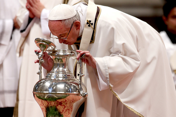 Francisco llamó a los sacerdotes a ser "tiernos, concretos y humildes". (Getty Images)