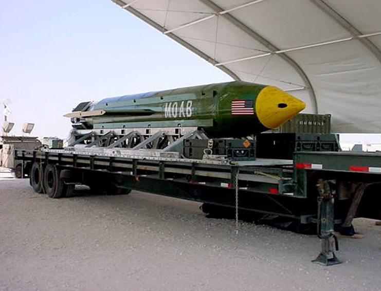 La bomba GBU-43 /B Massive Ordnance (MOAB) (Reuters)