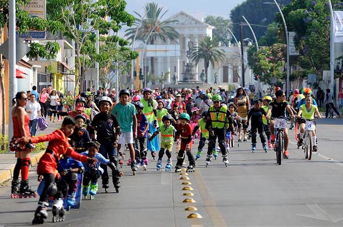 Oaxaca, Niños, Bicicleta, Festejo