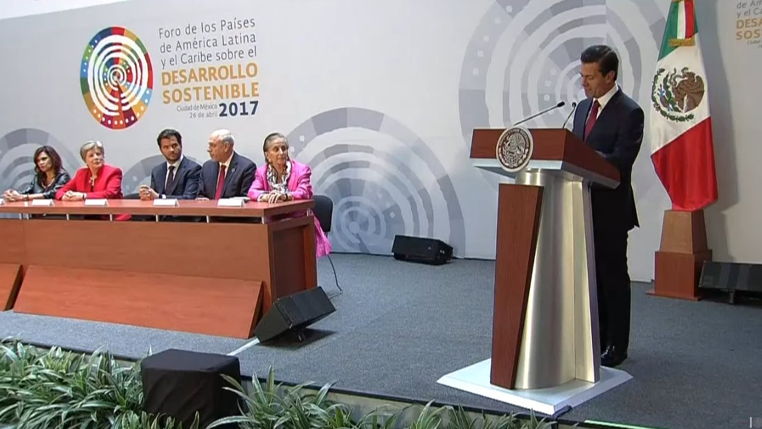 El presidente Peña Nieto habla en el Foro de los Países de América Latina y el Caribe sobre Desarrollo Sostenible 2017. (Twitter/ @PresidenciaMX)