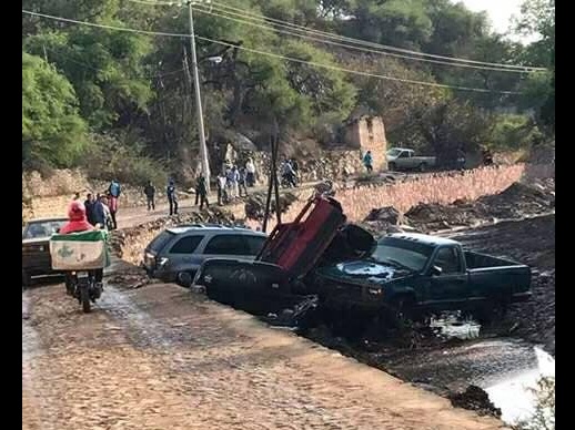 Desborda río en Armadillo, SLP; hay 4 muertos y 3 desaparecidos