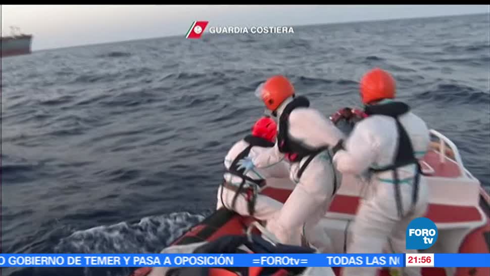 Rescatan, inmigrantes, Mar Mediterráneo, Guardia Costera italiana, Italia, rescate