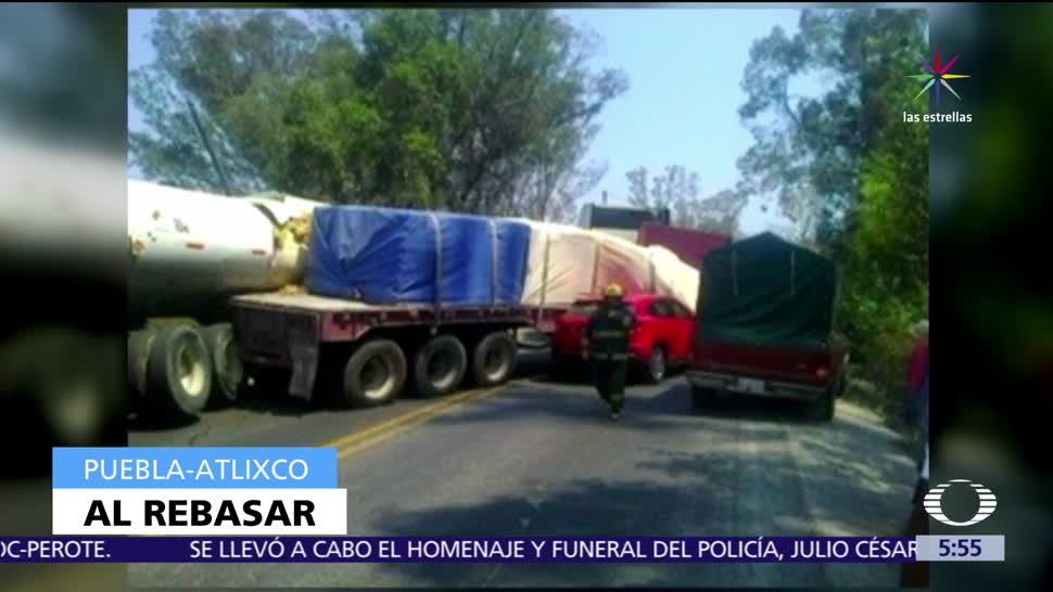 Accidente carretero deja dos heridos en Puebla