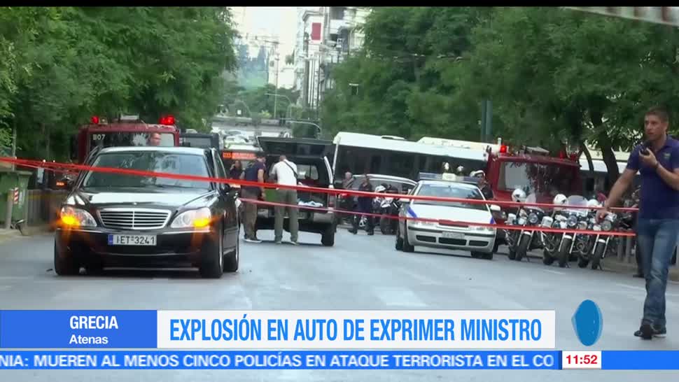 ex primer Ministro de Grecia, Lucas Papademos, explosión en su auto, Atenas, heridas