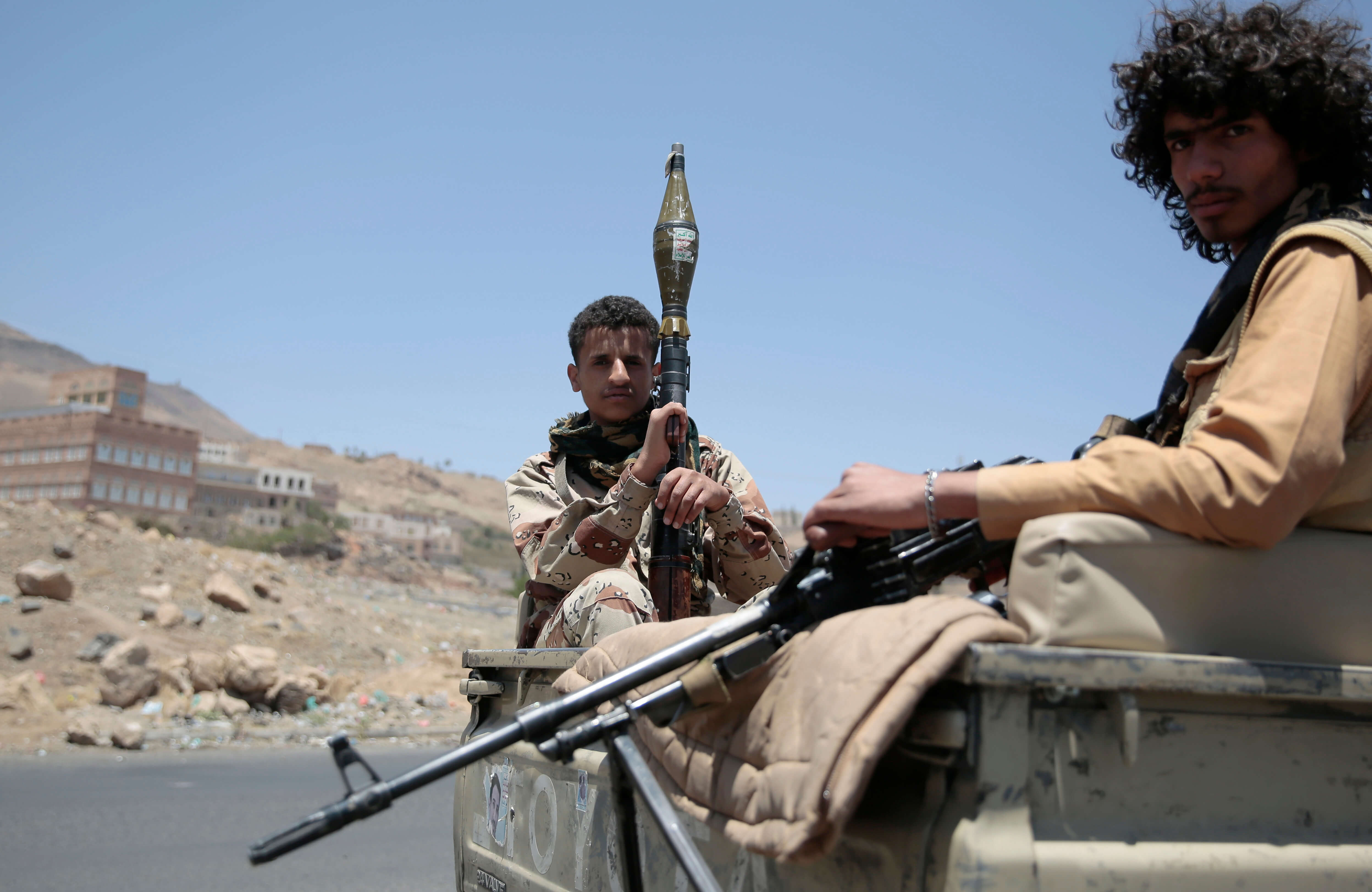 Combatientes, chiítas, hutíes, Yemen