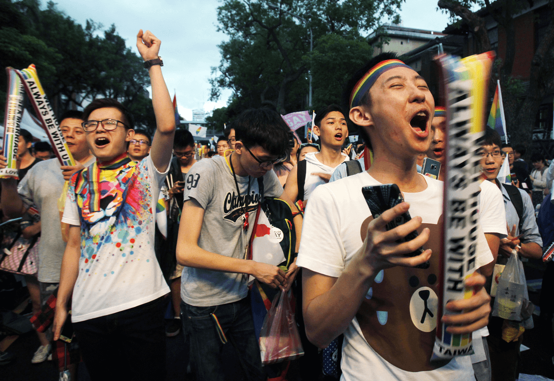 Defensores del matrimonio homosexual celebran la decisión del Tribunal Supremo de Justicia de Taiwán