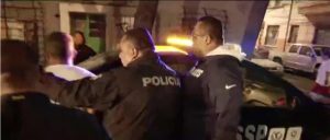 Dos ladrones de llantas son detenidos en la roma sur