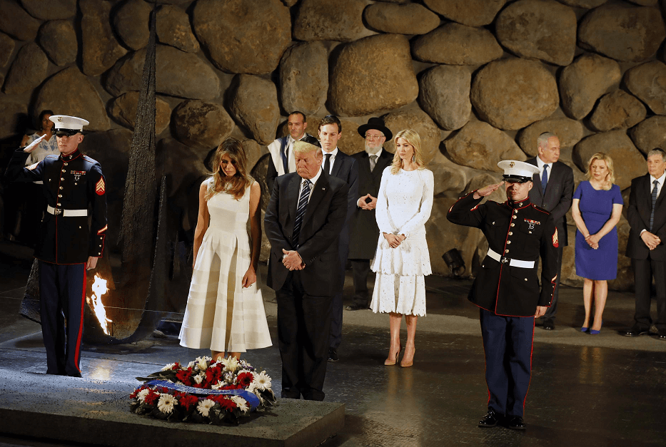 Donald Trump ofrece homenaje a victimas del Holocausto, en Jerusalen