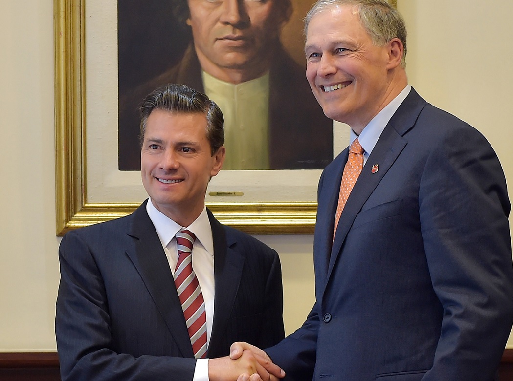 El presidente Peña Nieto se reunió con el gobernador de Washington, Jay Inslee. (Presidencia de la República)