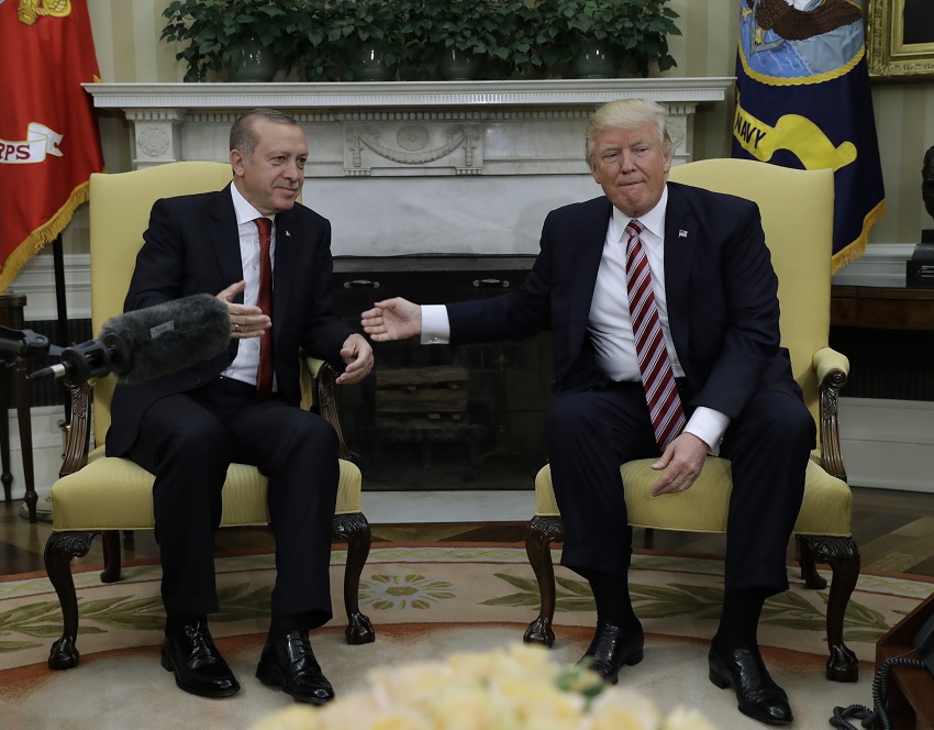 Erdogan y Trump en la Casa Blanca (AP)