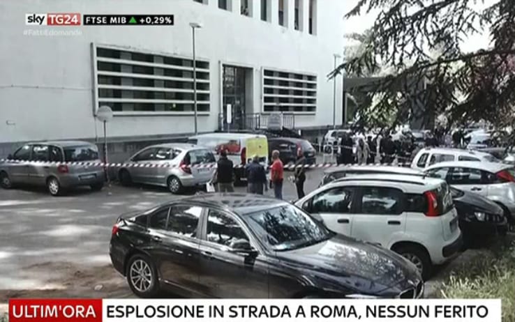 Italia, Roma, explosión, bomba, bomba casera, seguridad