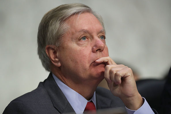 Lindsey Graham, senador republicano, en la audiencia del comité que investiga la interferencia rusa en Estados Unidos. (Getty Images)