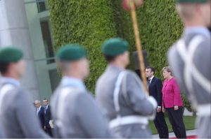 Macron y Merkel se reunen en Berlin, Alemania