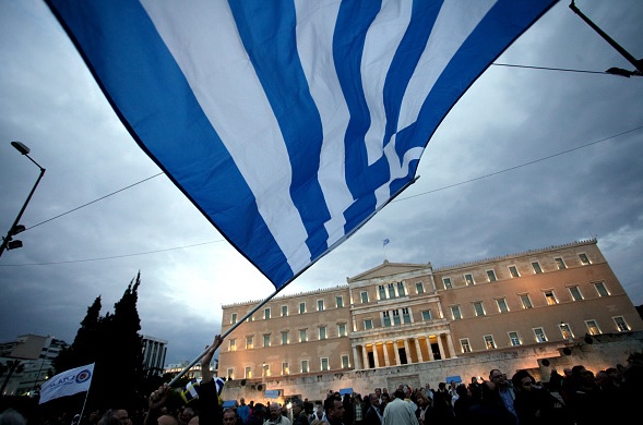 Grecia, crisis, economía, protestas, impuestos, pensiones, parlamento,