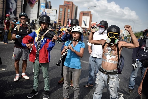 Venezuela, protestas, Maduro, crisis, Parlamento, símbolos,