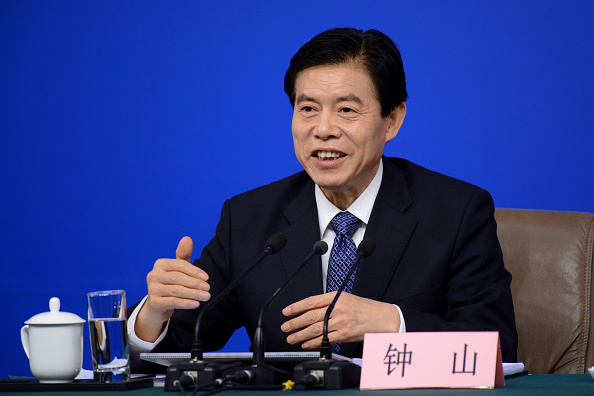 Zhong Shan, ministro de Comercio de China, habló de comercio internacional