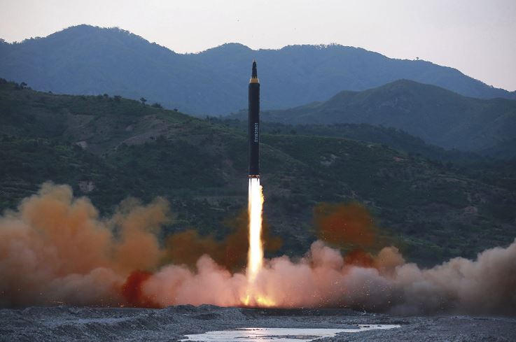Corea del norte lanza proyectil, corea del sur, Pyongyang, misil, lanzamiento misil, capital