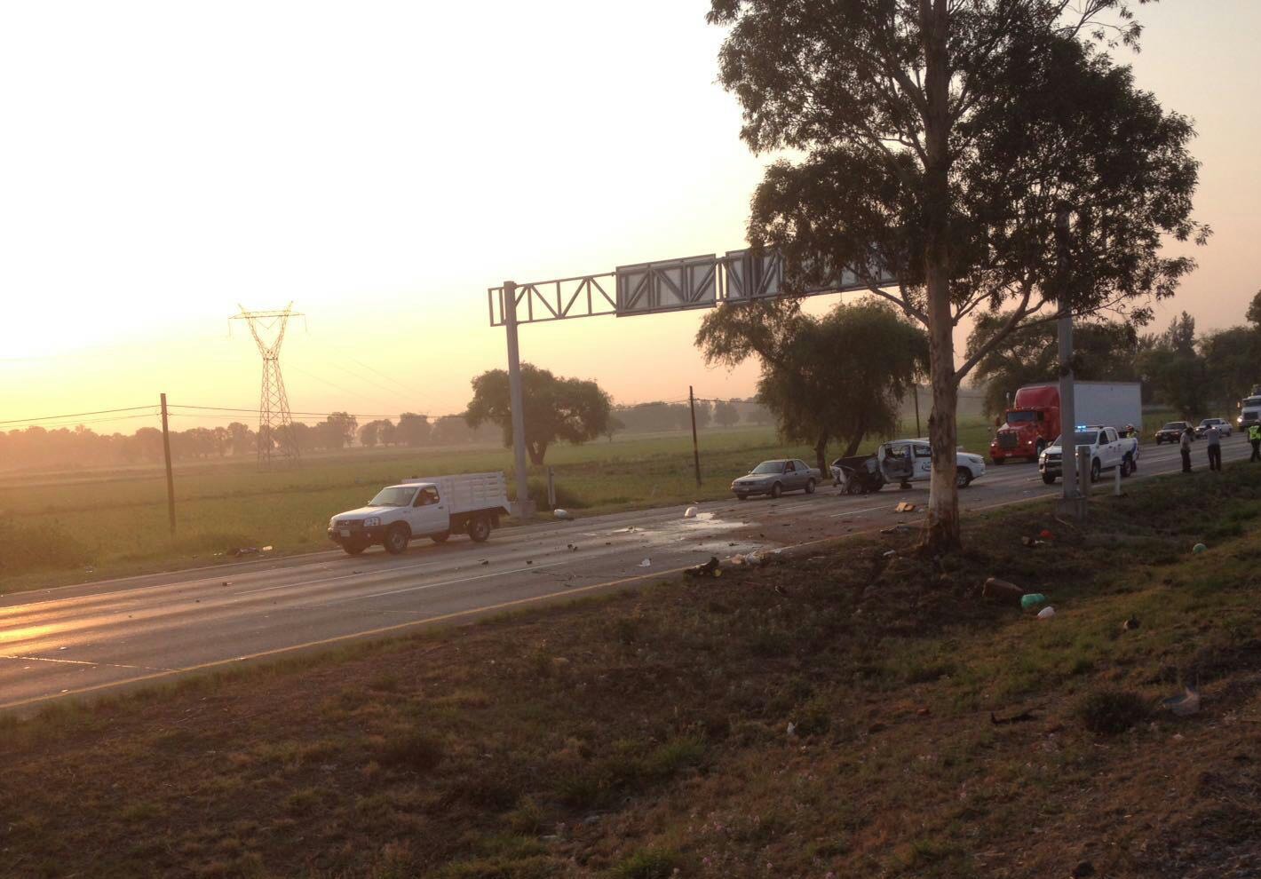 Mueren cuatro personas en doble accidente en la autopista México-Querétaro