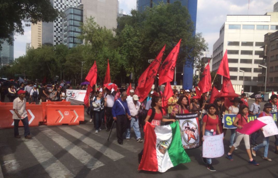 Se realizaron cortes vehiculares sobre Reforma (Twitter @WRADIOMexico)