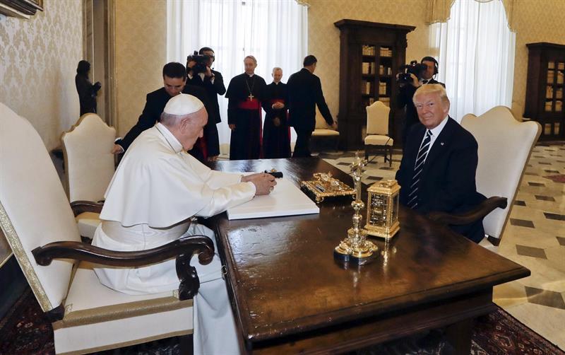 Papa Francisco, Donald Trump, Vaticano, estados unidos, reunión privada, italia