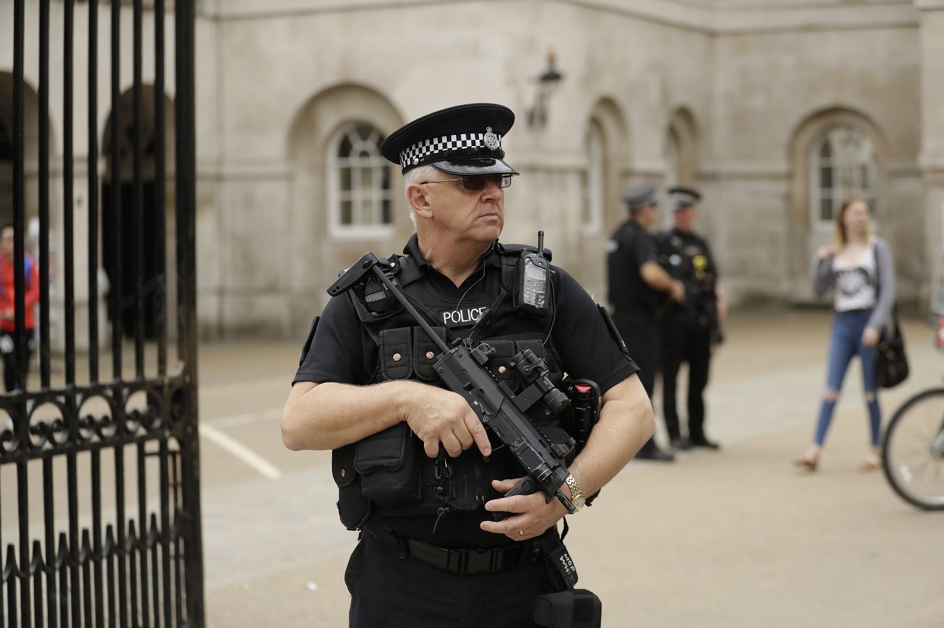 Policía Britanica, atentado , manchester, detenidos, sospechosos, investigación