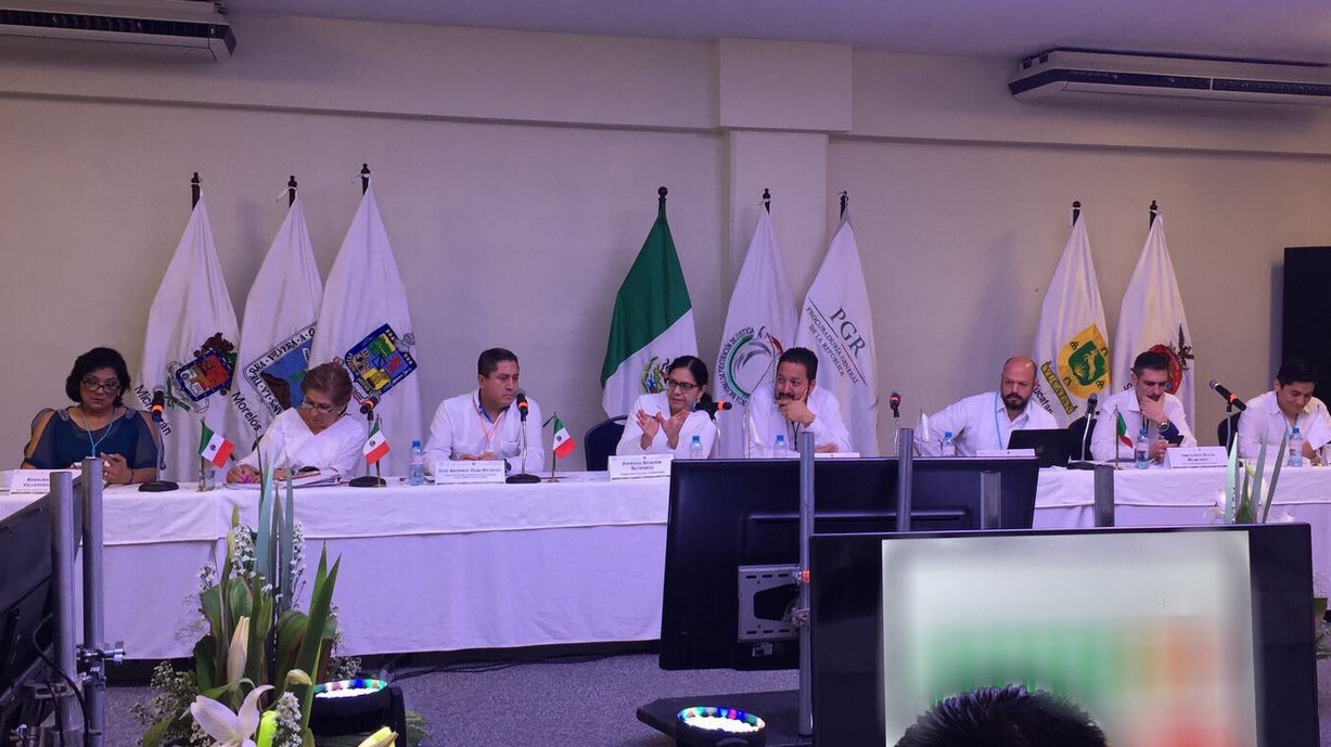 Reunión de fiscales antisecuestro en Cancún. (Twitter @BugarinPatricia)
