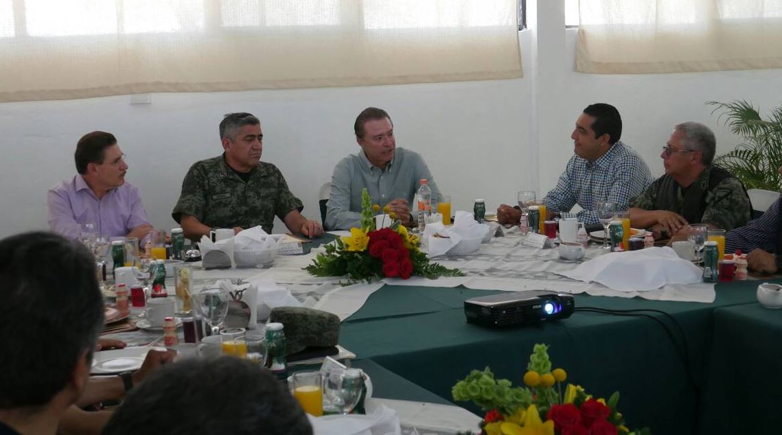 Durango y Sinaloa acuerdan acciones para reforzar seguridad