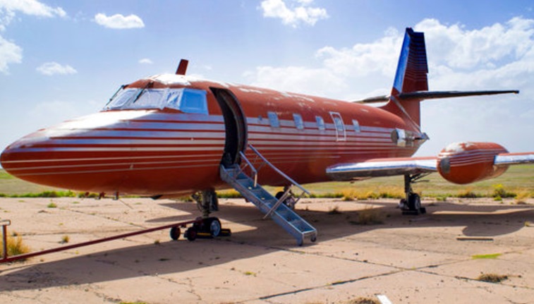 El jet privado que alguna vez fue propiedad de Elvis Presley (AP)