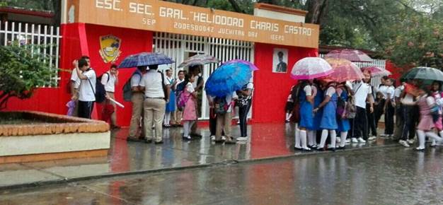 Suspenden clases en el Istmo de Tehuantepec por fuertes lluvias