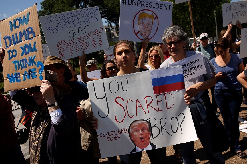 Manifestantes se reúnen contra Donald Trump (Reuters)