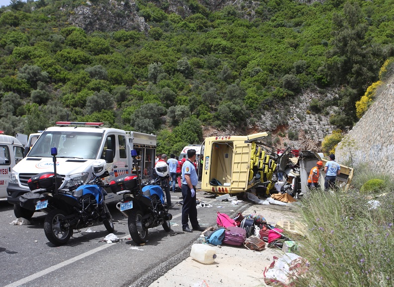 Un autobús turístico se estrelló cerca de la ciudad de Marmaris, Turquía (Reuters)