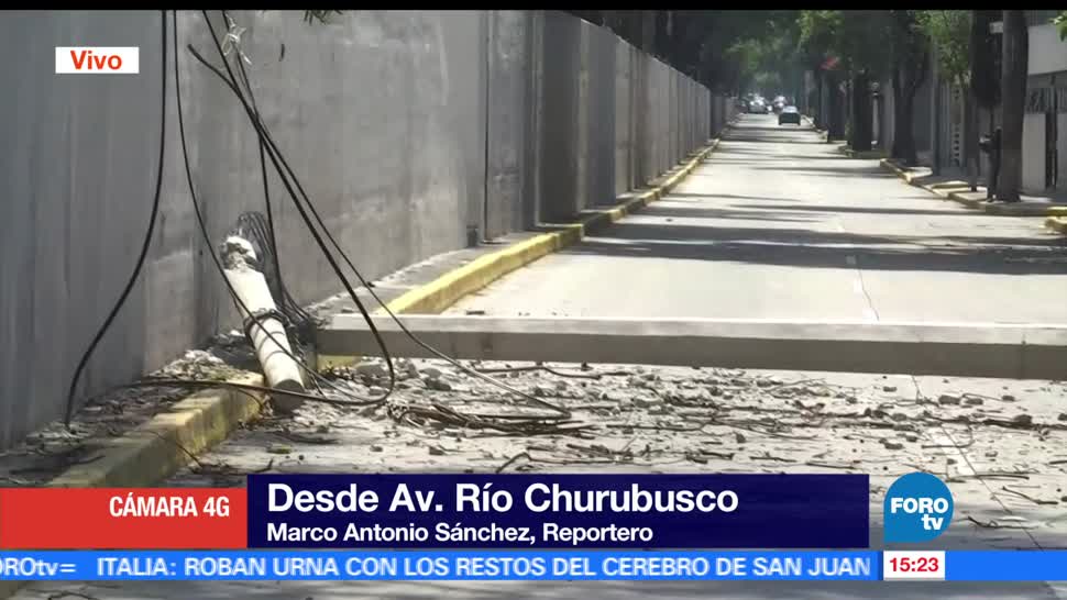 Cae poste, avenida Río Churubusco, afecta, circulación