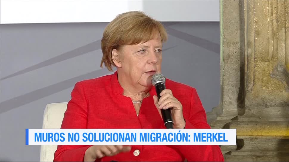 La canciller de Alemania, Angela Merkel, Muros no, migración