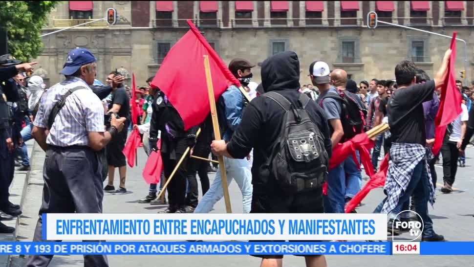 Encapuchados, enfrentan, manifestantes, marcha gay CDMX, encapuchados, anarquistas