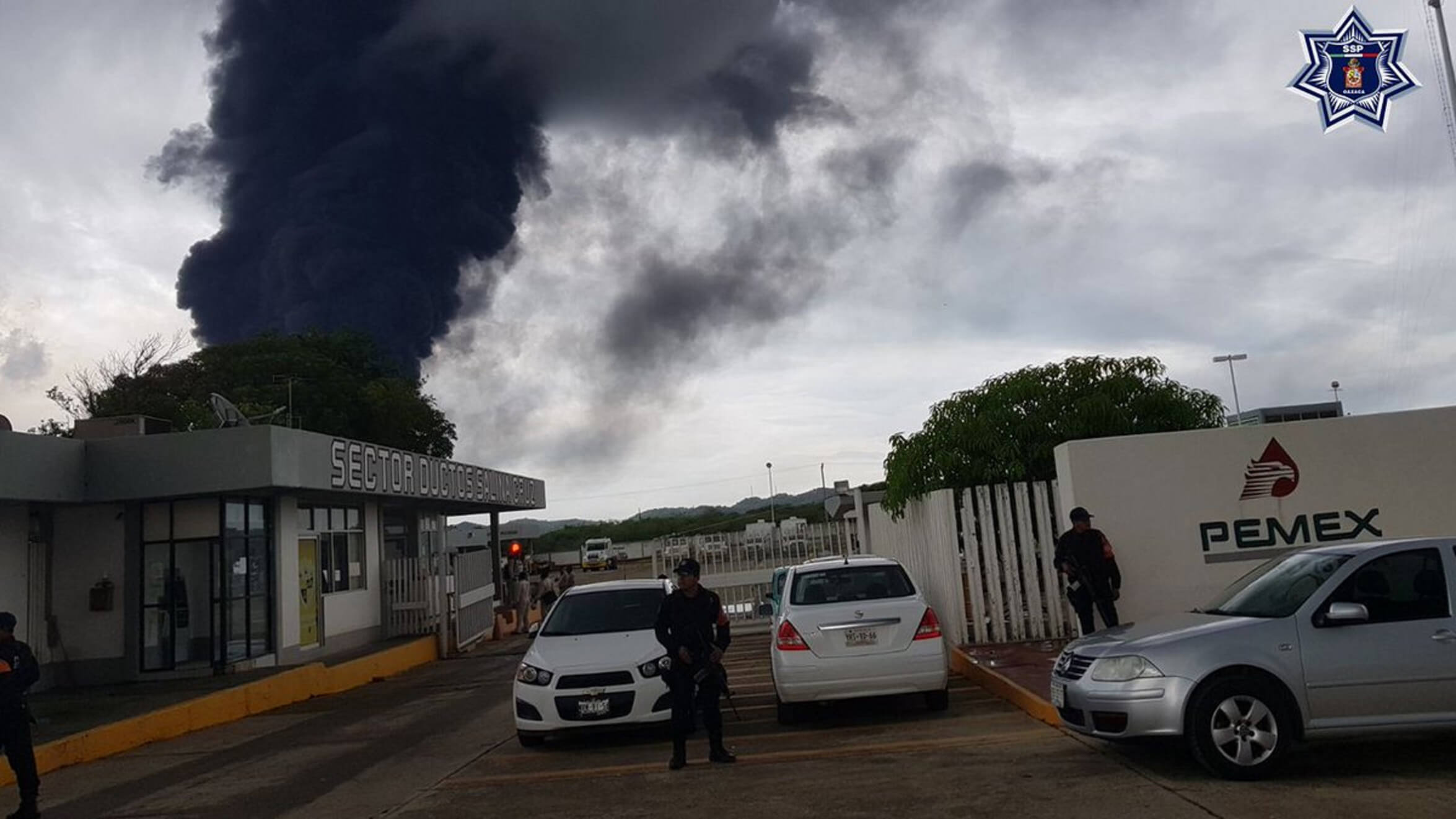 Escuelas, Oaxaca, Cerradas, Incendio en refineria, Educacion