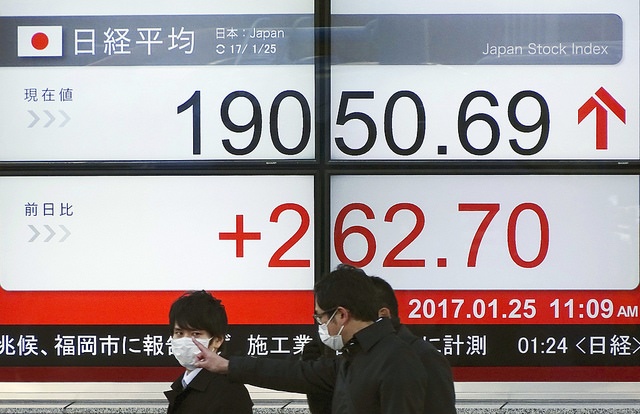 Bolsa de Tokio empieza la semana con números positivos
