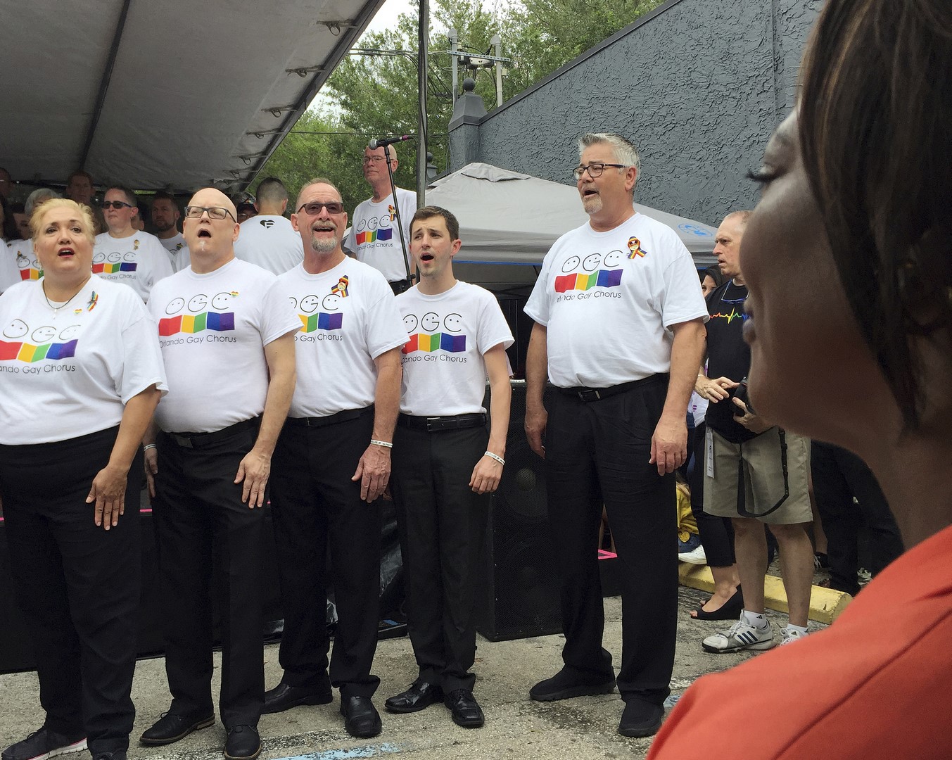 Conmemoran primer aniversario de ataque a bar Pulse de Orlando