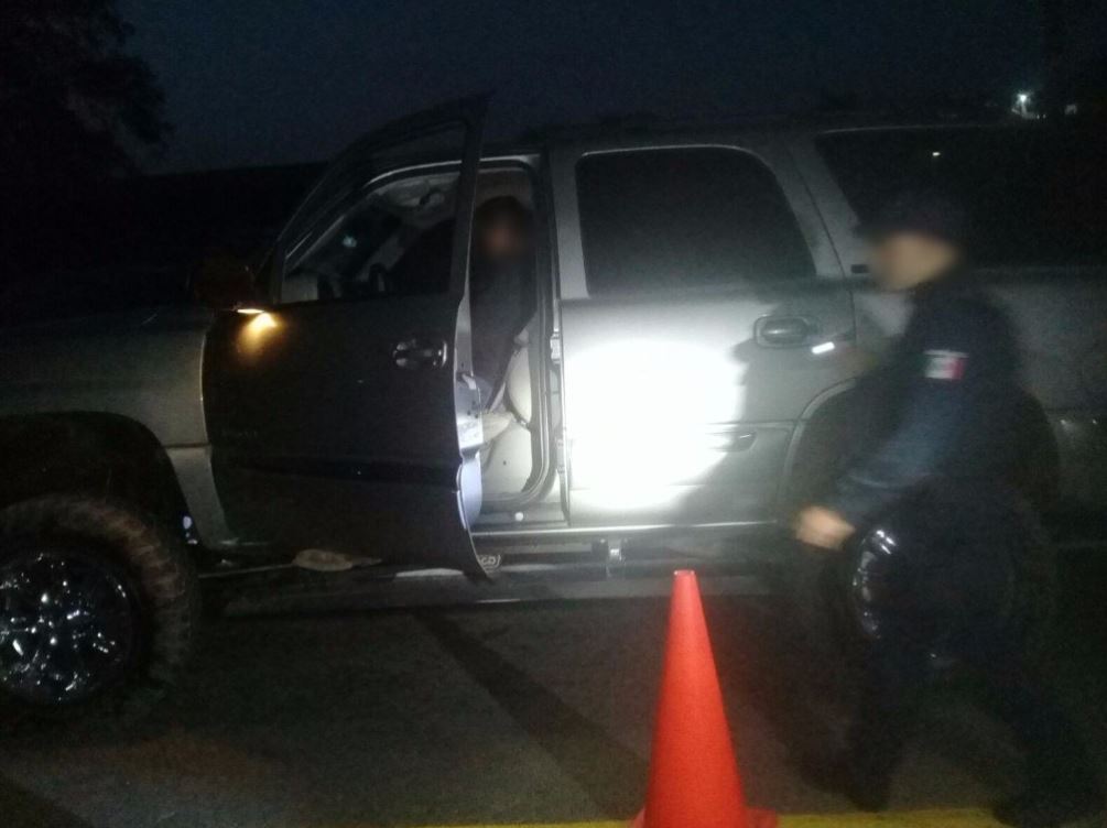 hombre dispara contra elementos de la policia michoacan