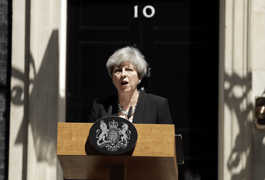 La primera ministra británica, Theresa May, habla del ataque a mezquita en Londres