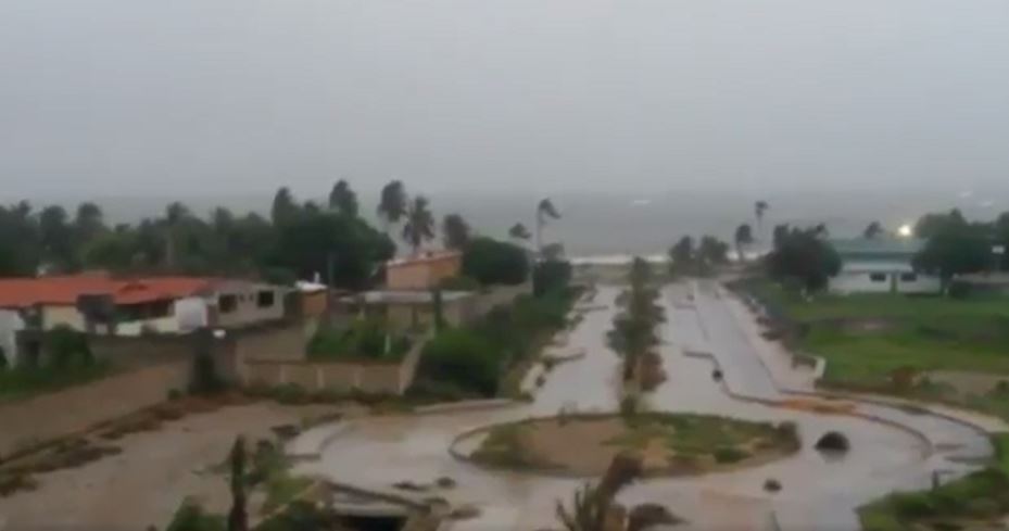 Lluvias de la tormenta Bret en Isla Margarita de Venezuela 
