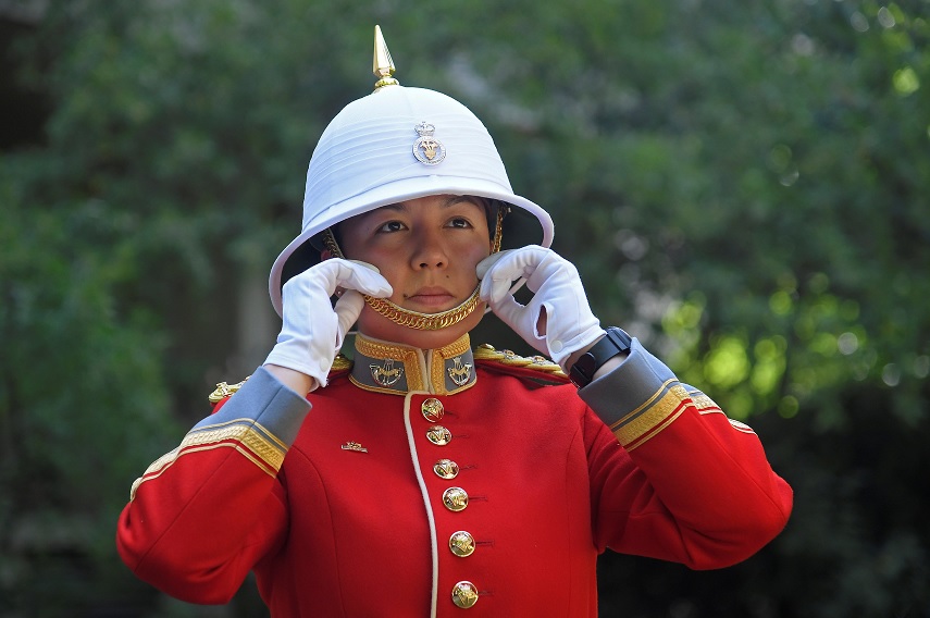 Megan Couto marchó frente a unos 40 soldados canadienses (Reuters)