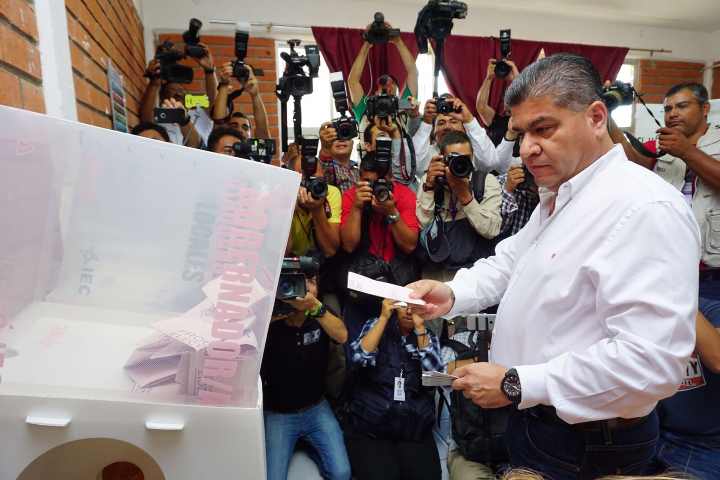Miguel Riquelme Solís, el candidato de la coalición Por un Coahuila Seguro