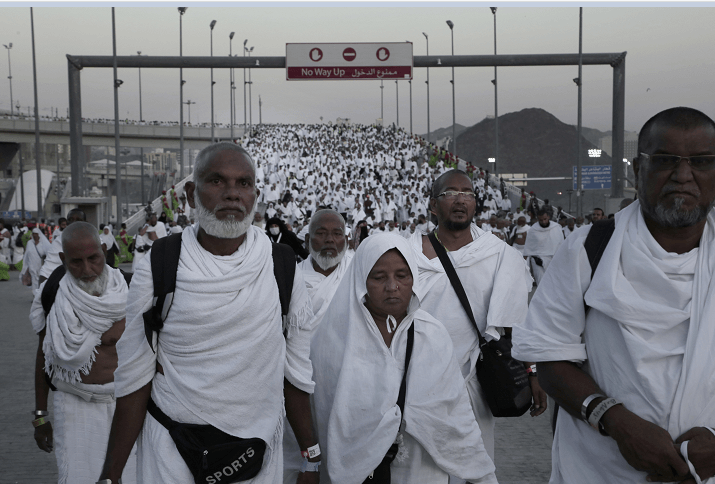 Miles de personas realizan cada año el peregrinaje a La Meca, en Arabia Saudita