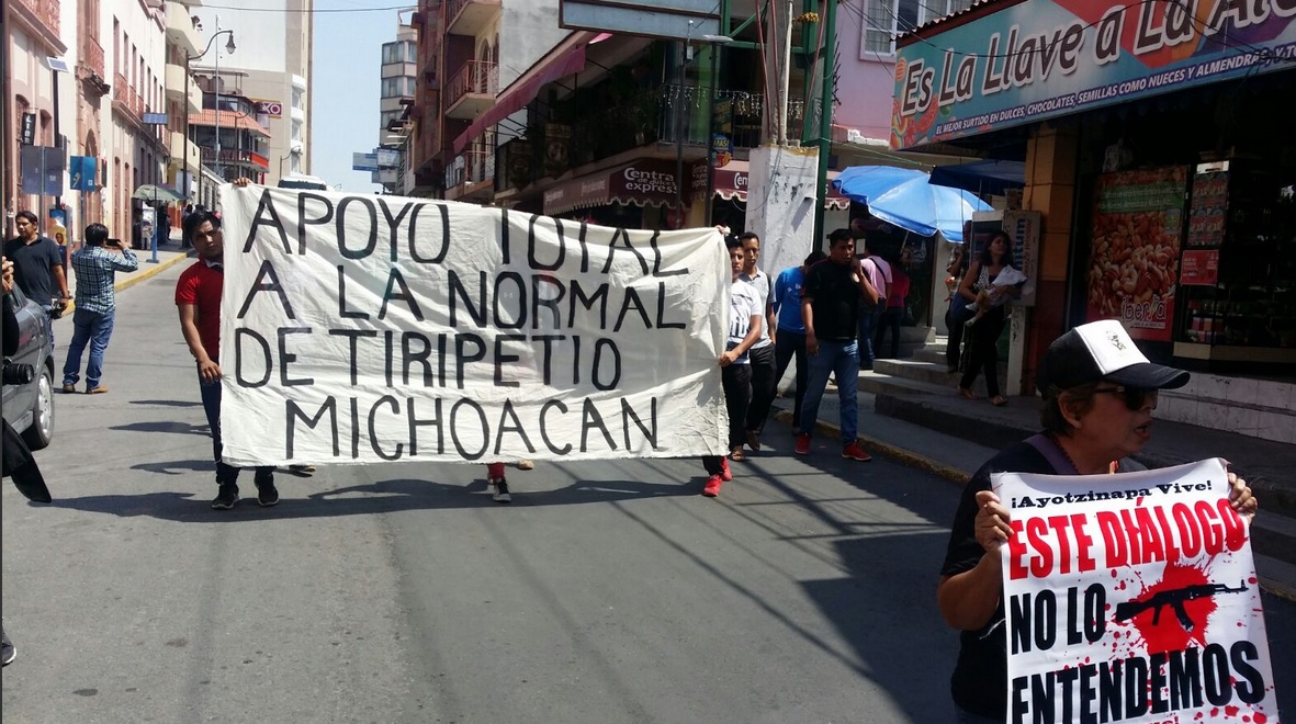 Marchan, Noramalistas, Represion, Tiripetio, Enfrentamiento, Protesta