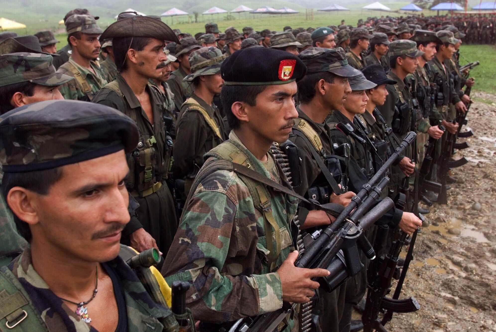 Rebeldes de las FARC reunidos en San Vicente del Caguán