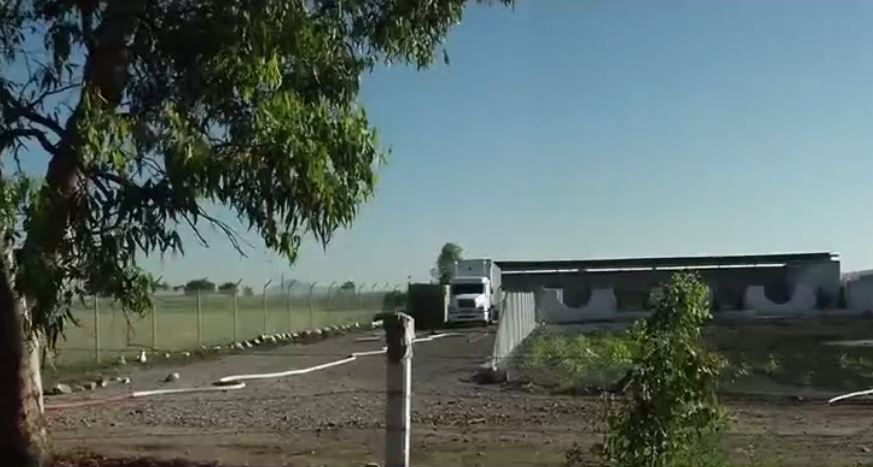 Pemex controla fuga de gas provocada por toma clandestina en Jilotepec