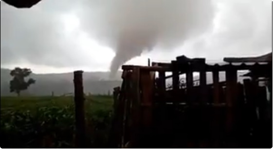 Daños, Tornado, Las Vigas, Veracruz, Tornado en veracruz, Clima