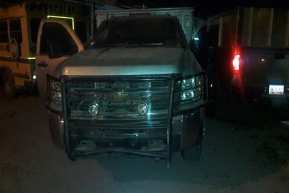 Camioneta asegurada tras balacer en Guamuchil