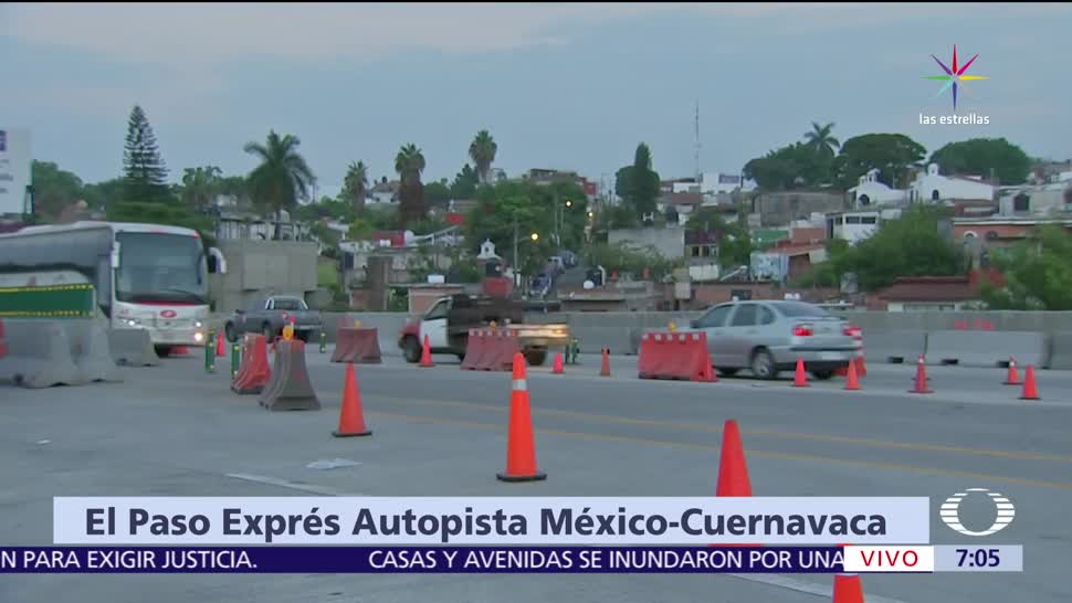 tránsito de vehículos, Paso Express, Cuernavaca, dos carriles habilitados